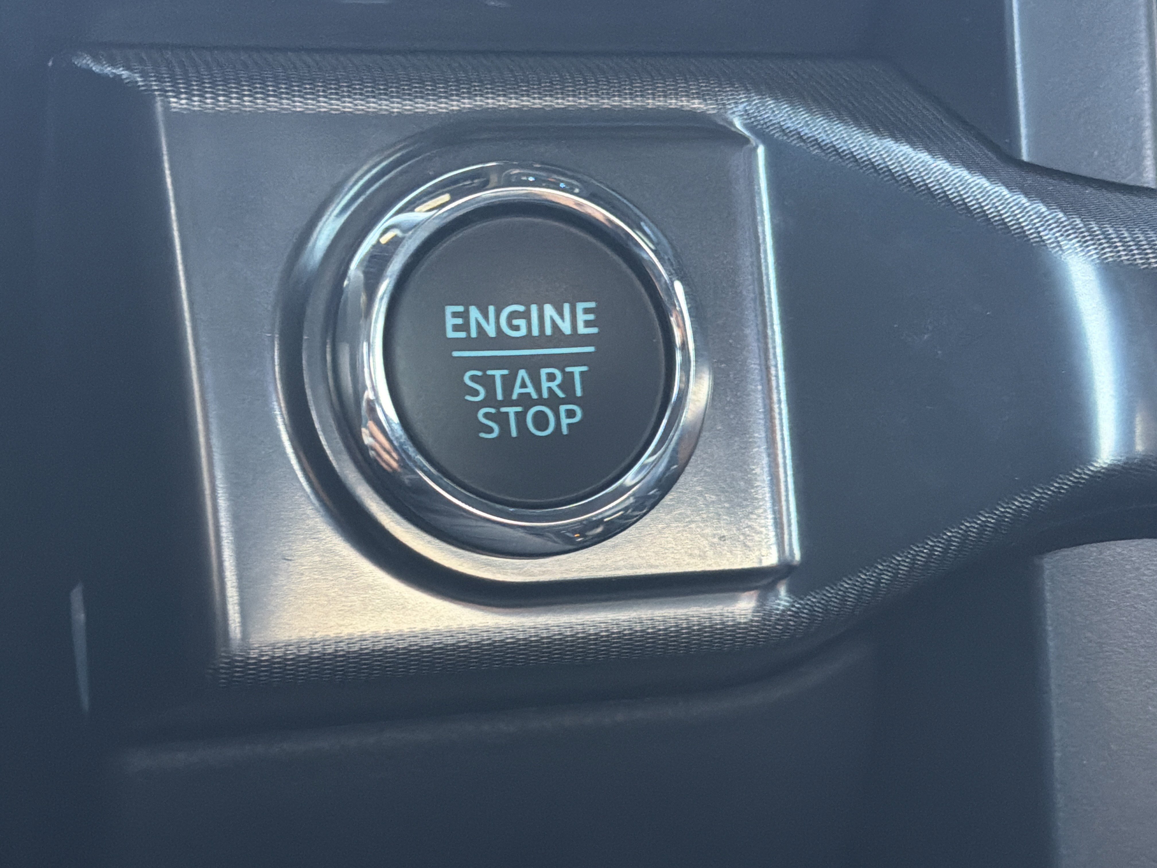 Used 2025 Ford F150 Lariat w/ Equipment Group 501A Mid image 15