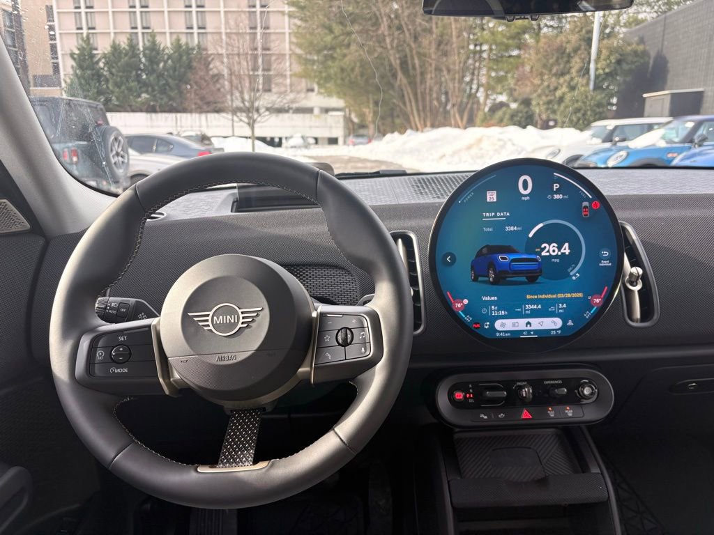 Used 2025 MINI Cooper Countryman S w/ Comfort Package Max image 17