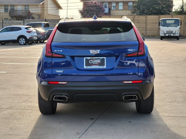 Used 2023 Cadillac XT4 Luxury w/ Cold Weather Package FWD image 13