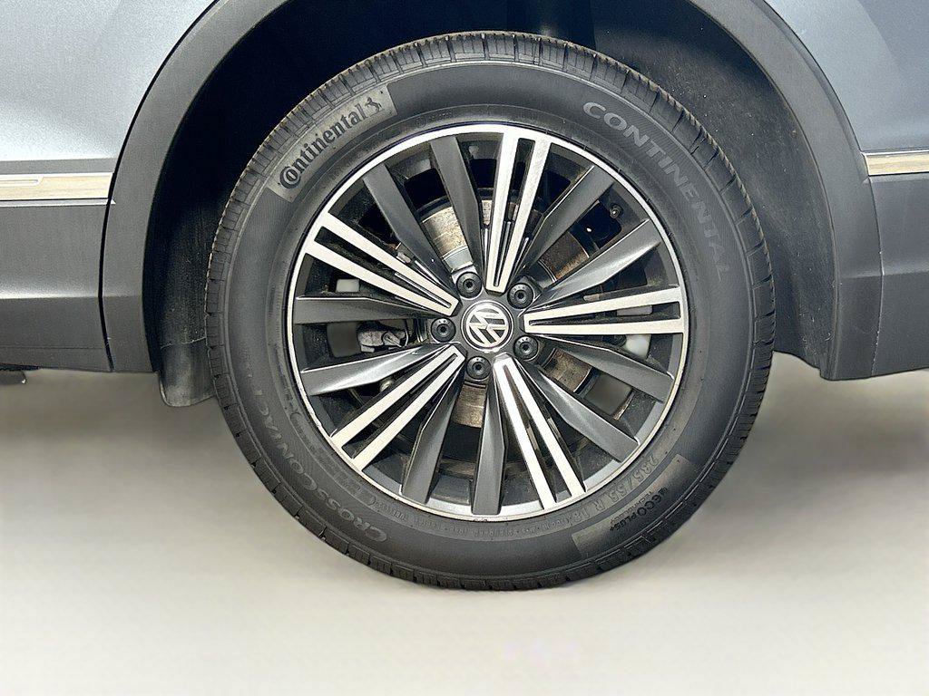 Used 2019 Volkswagen Tiguan SEL AWD/4WD image 31