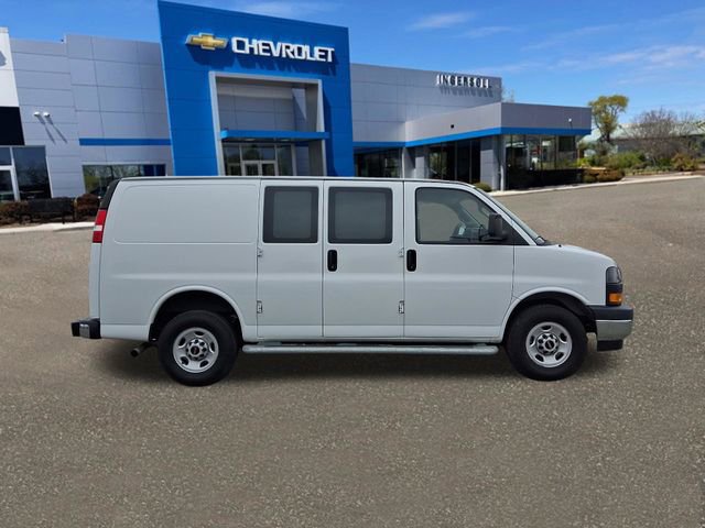 Used 2024 GMC Savana 2500 w/ Driver Convenience Package image 28