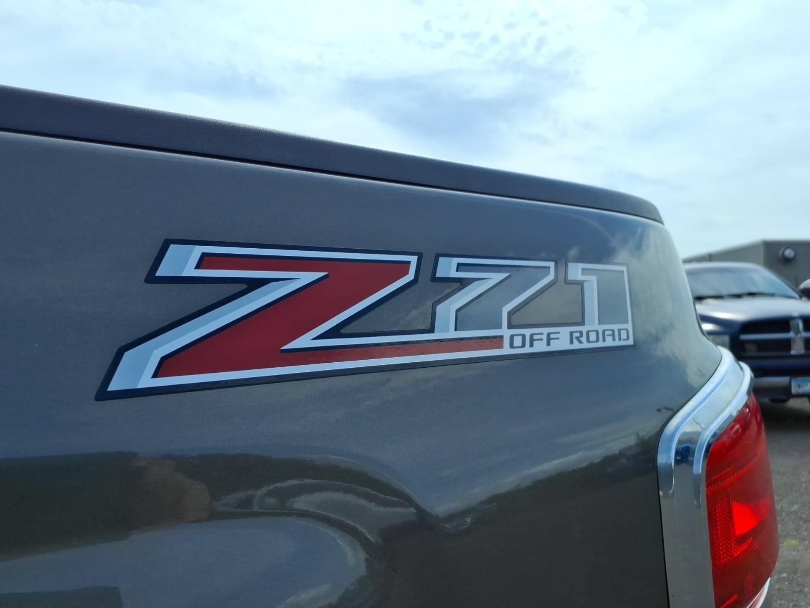 Used 2014 Chevrolet Silverado 1500 LTZ Z71 w/ LTZ Plus Package AWD/4WD image 16