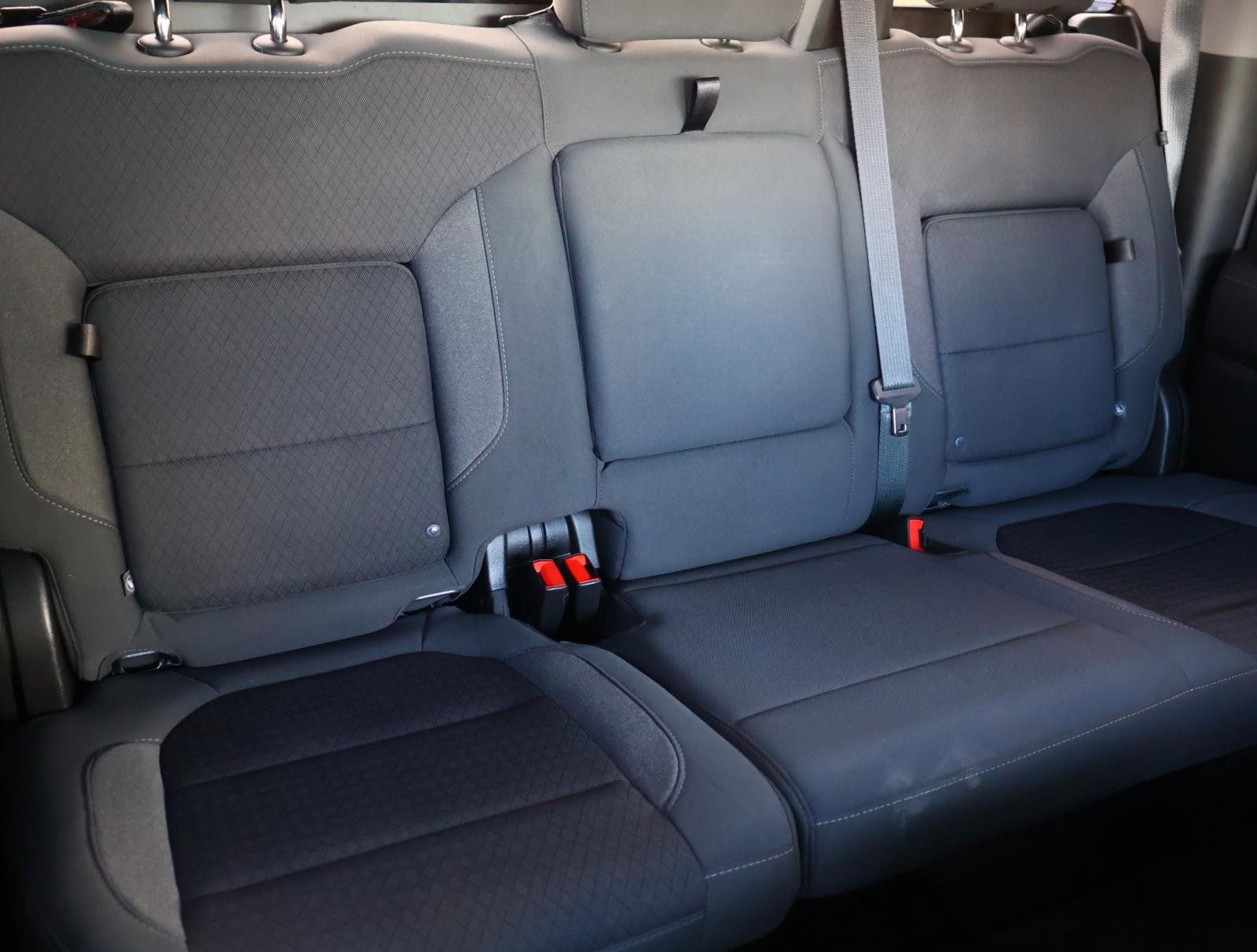 Used 2021 Chevrolet Silverado 1500 LT Trail Boss w/ LPO, Dark Essentials Package image 20