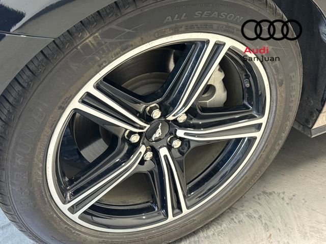 Used 2025 Ford Mustang Premium image 7