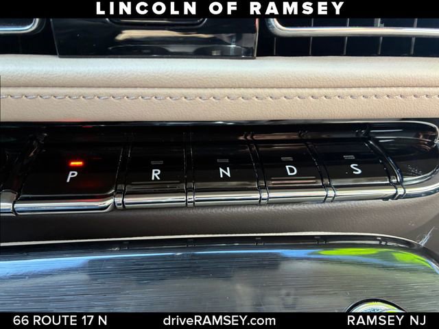 Used 2023 Lincoln Nautilus AWD w/ Premium Package image 21