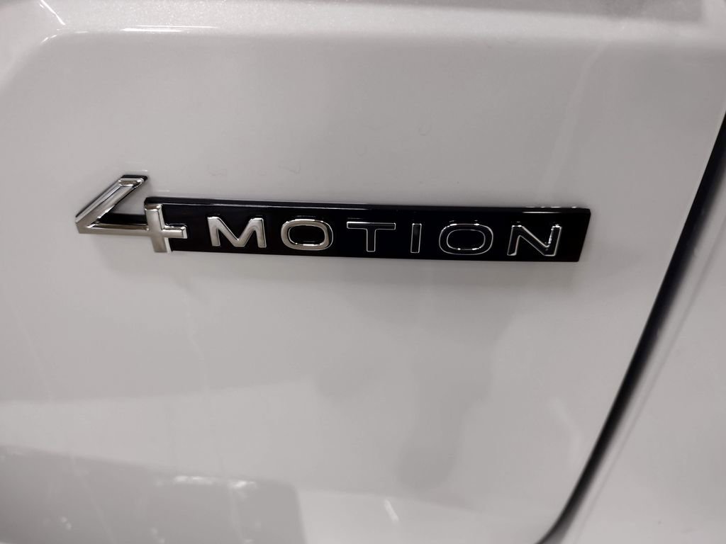 New 2026 Volkswagen Atlas SEL Premium R-Line image 15