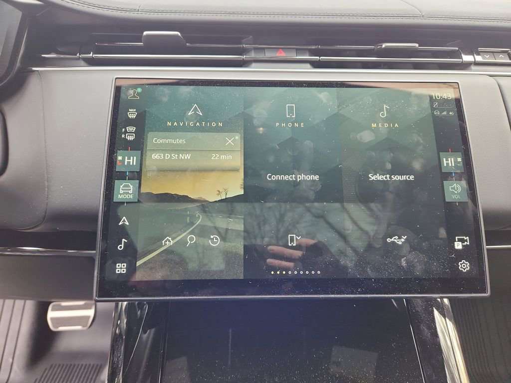 New 2025 Land Rover Range Rover Sport Dynamic SE image 17