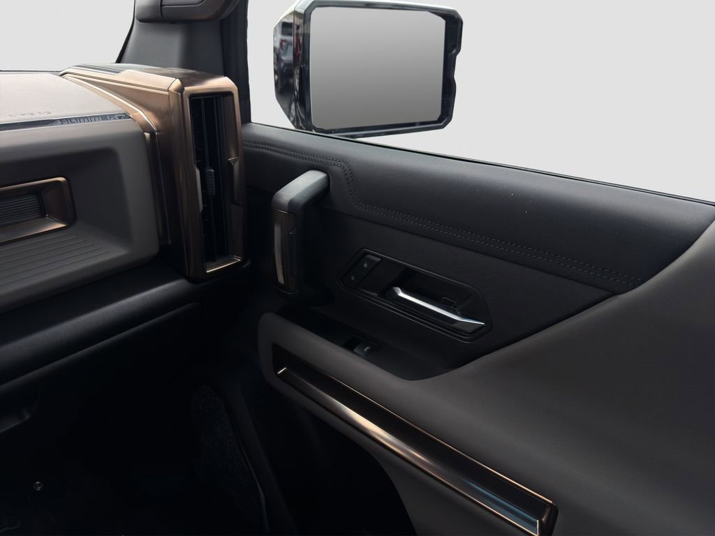 Certified 2024 GMC Hummer EV 3X AWD/4WD image 30