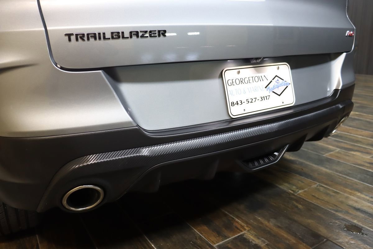 Used 2023 Chevrolet TrailBlazer RS w/ Technology Package image 22
