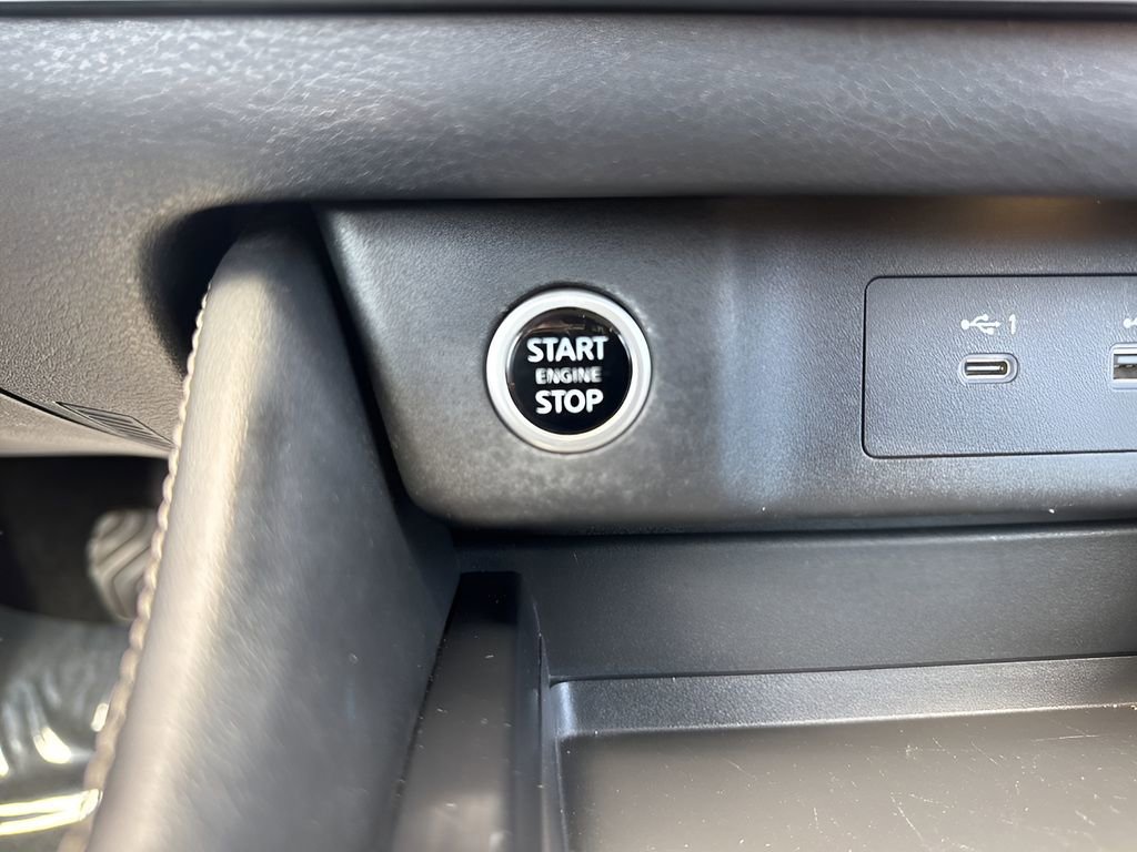 Used 2021 Nissan Rogue SL AWD/4WD image 24