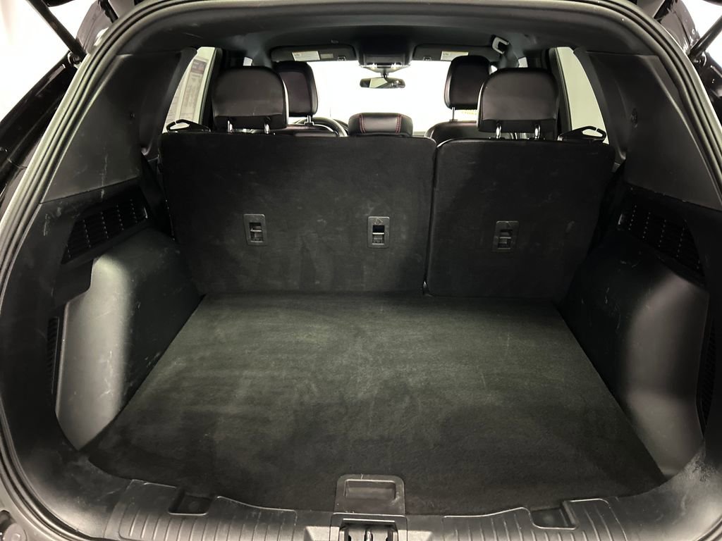 Used 2025 Ford Escape ST-Line image 23