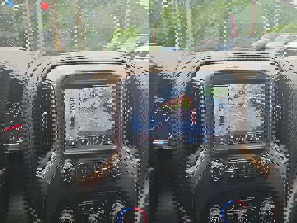 Used 2019 Chevrolet Silverado 1500 High Country w/ Technology Package image 22