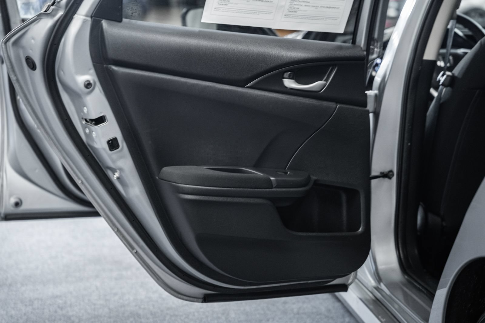 Used 2018 Honda Civic EX image 33