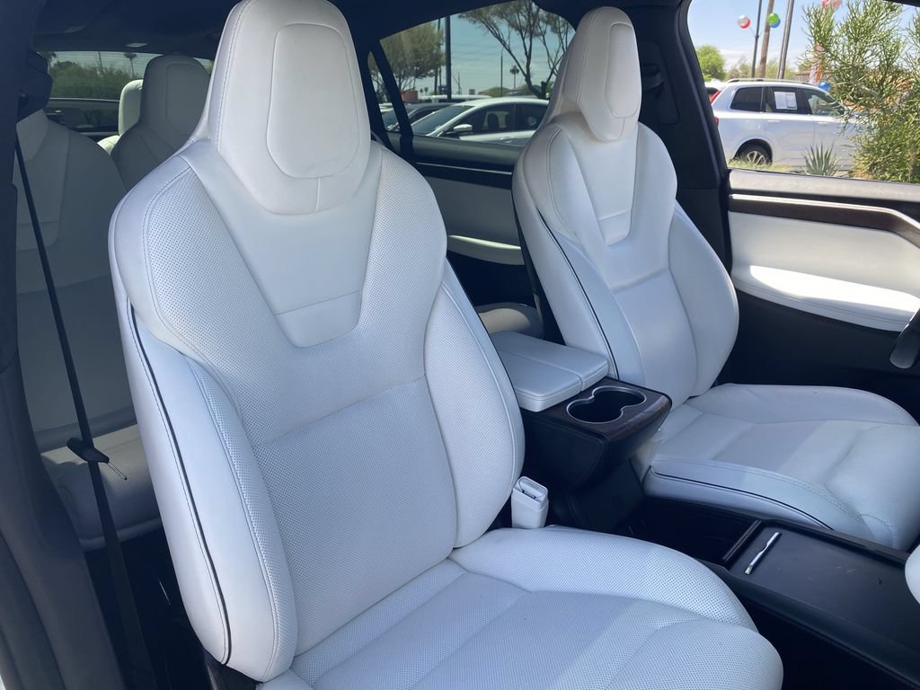 Used 2016 Tesla Model X Performance AWD/4WD image 9