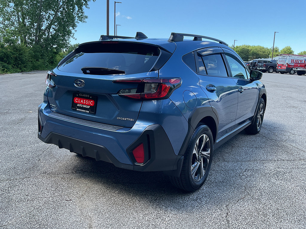 Used 2024 Subaru Crosstrek 2.0i Premium AWD/4WD image 7