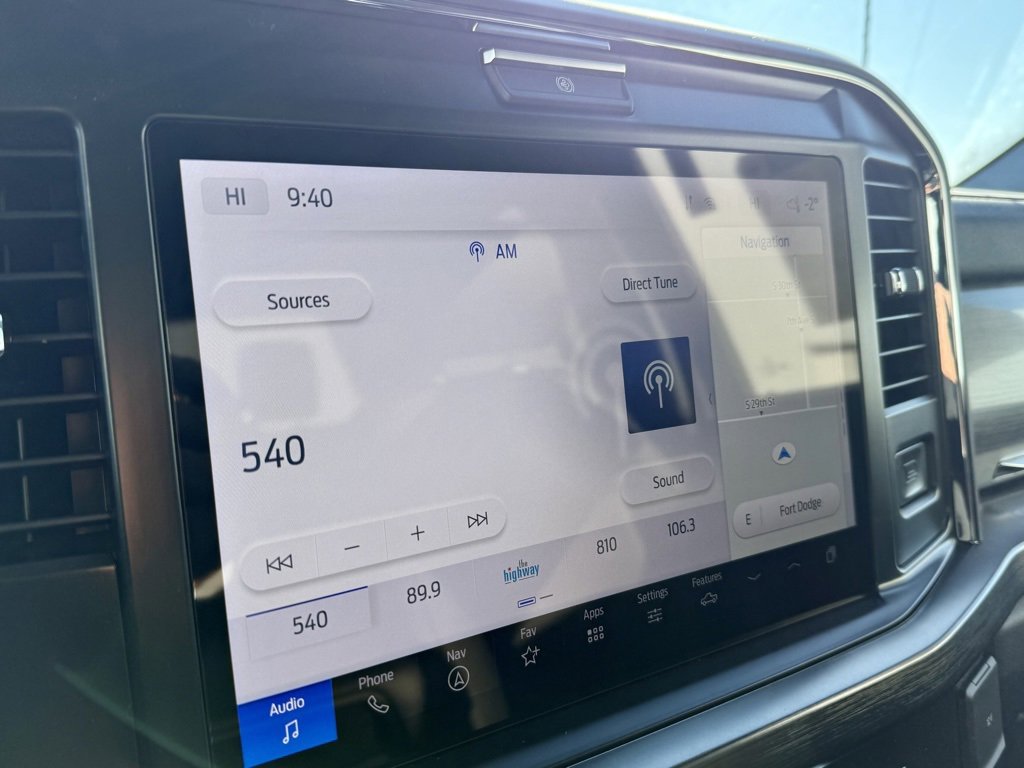 New 2025 Ford F250 Lariat w/ Chrome Package image 27