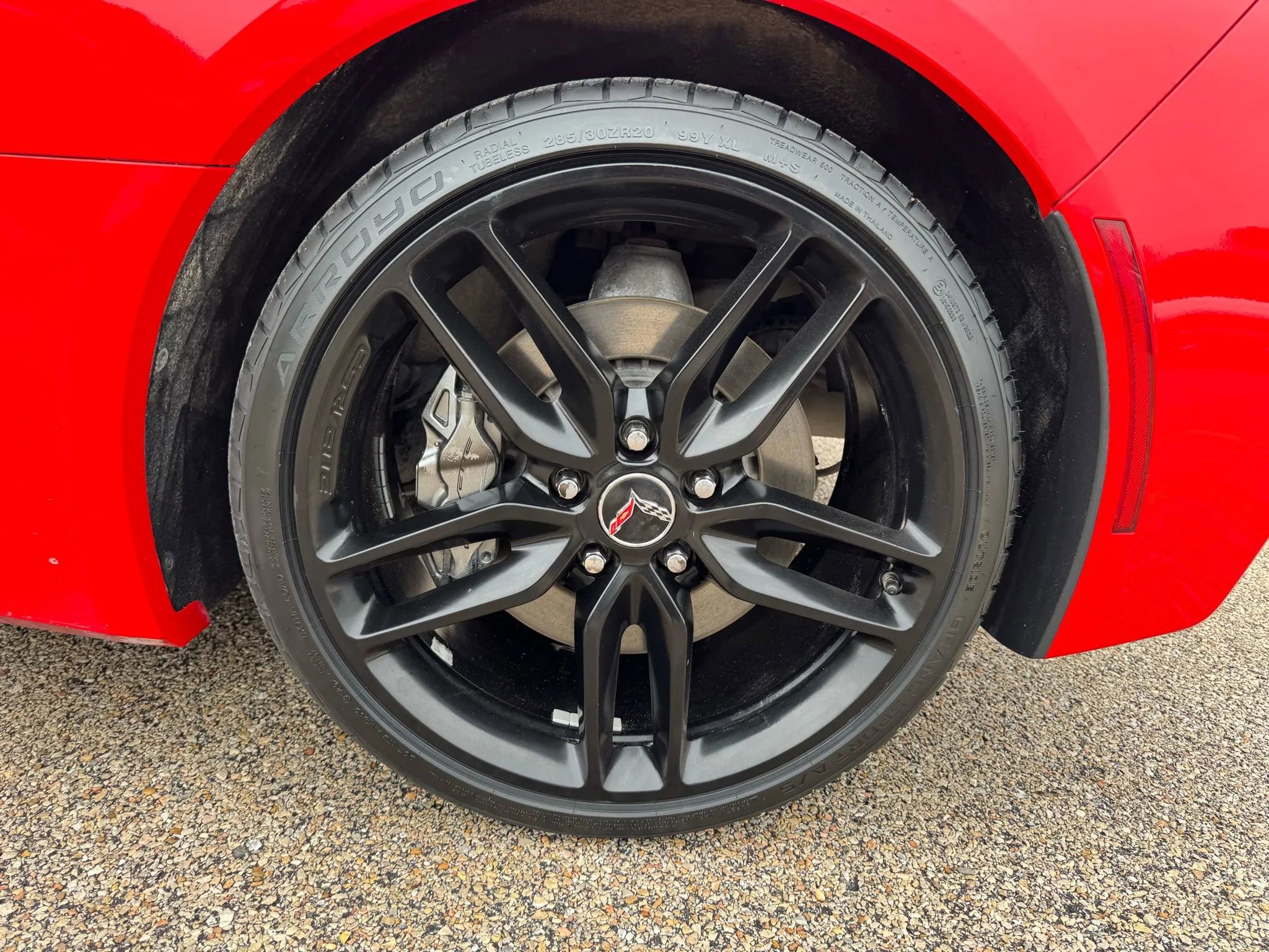 Used 2018 Chevrolet Corvette Stingray Coupe 2D w/ Carbon Flash Badge Package image 15