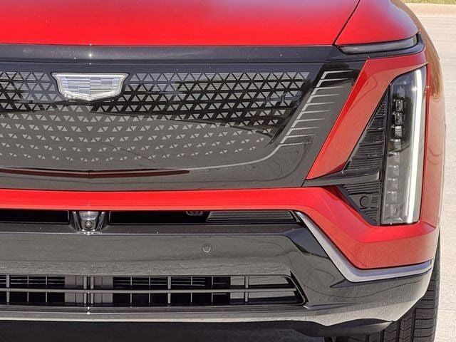 New 2027 Cadillac Vistiq Luxury AWD/4WD image 8