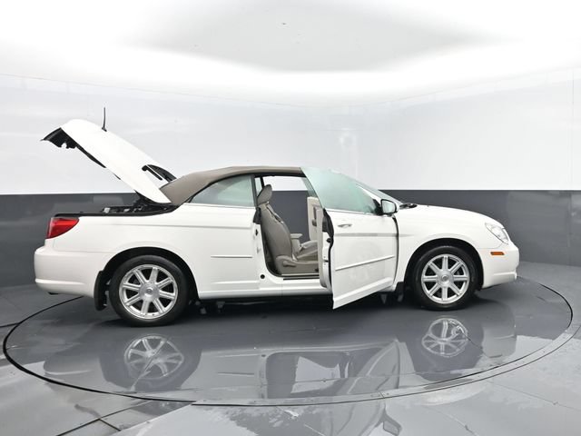 Used 2008 Chrysler Sebring Touring w/ Special Touring Group FWD image 29