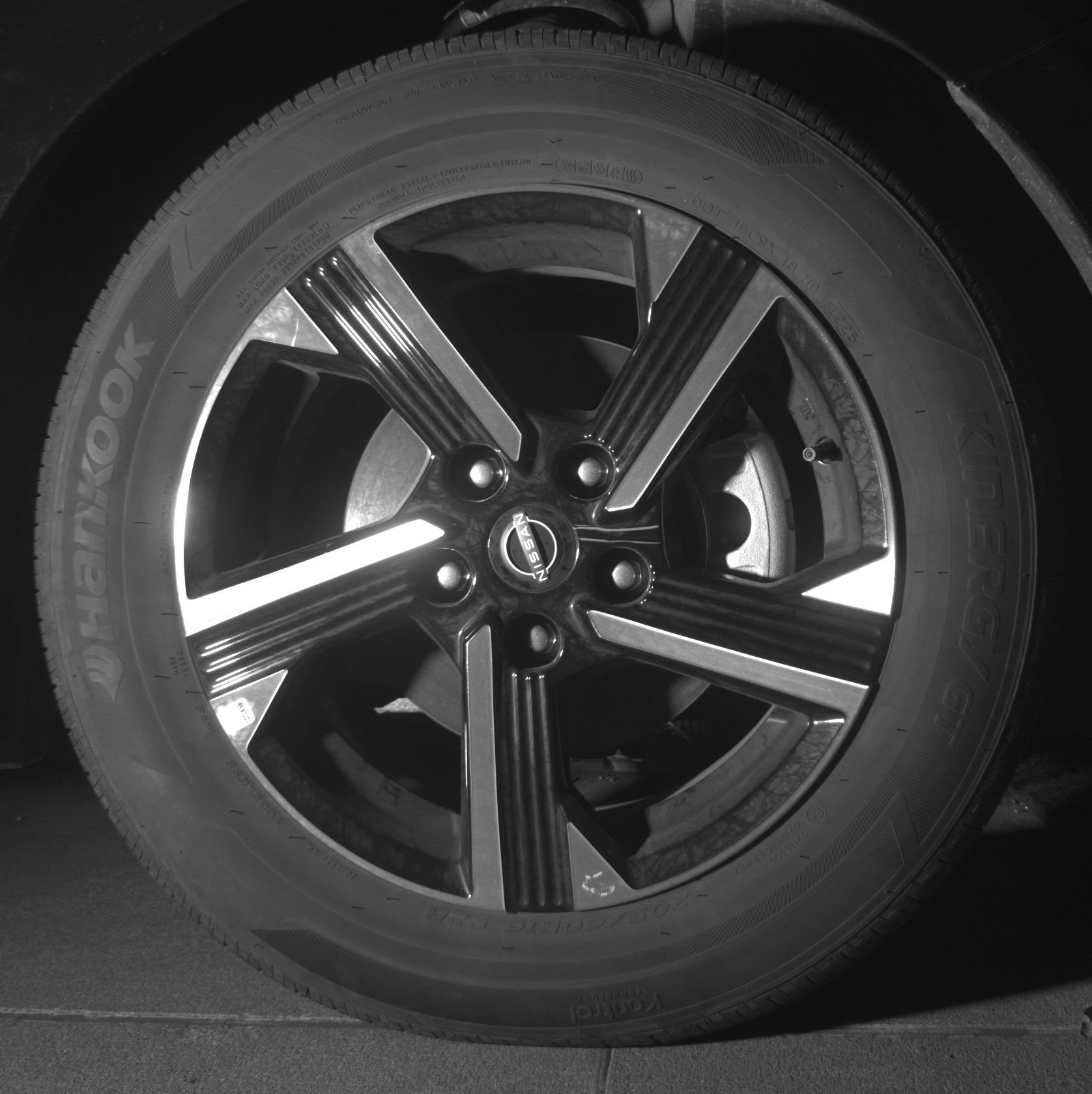 Used 2025 Nissan Sentra SV image 13