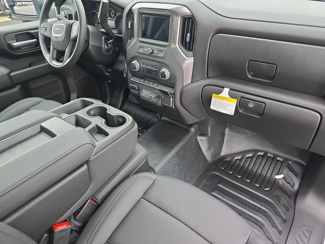 New 2025 GMC Sierra 3500 Pro image 24