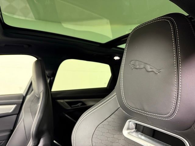 Certified 2026 Jaguar F-PACE R-Dynamic S image 23