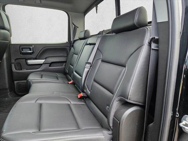 Used 2018 Chevrolet Silverado 1500 LTZ Z71 w/ Redline Edition AWD/4WD image 15