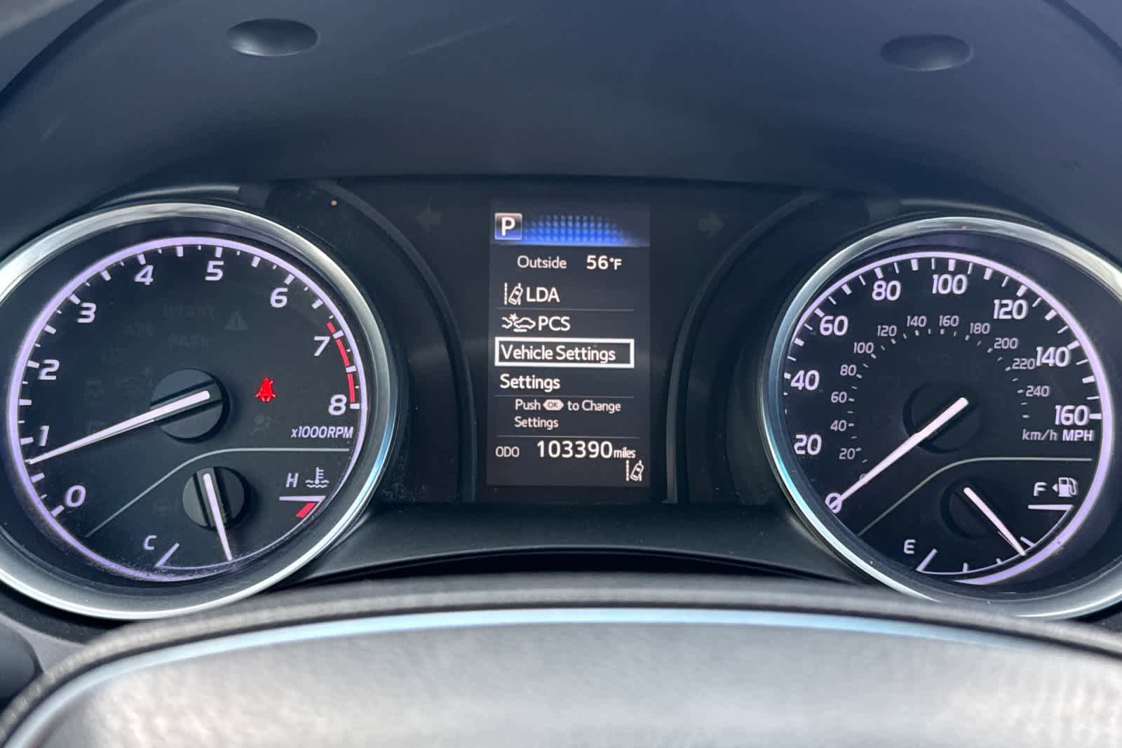 Used 2018 Toyota Camry LE image 25