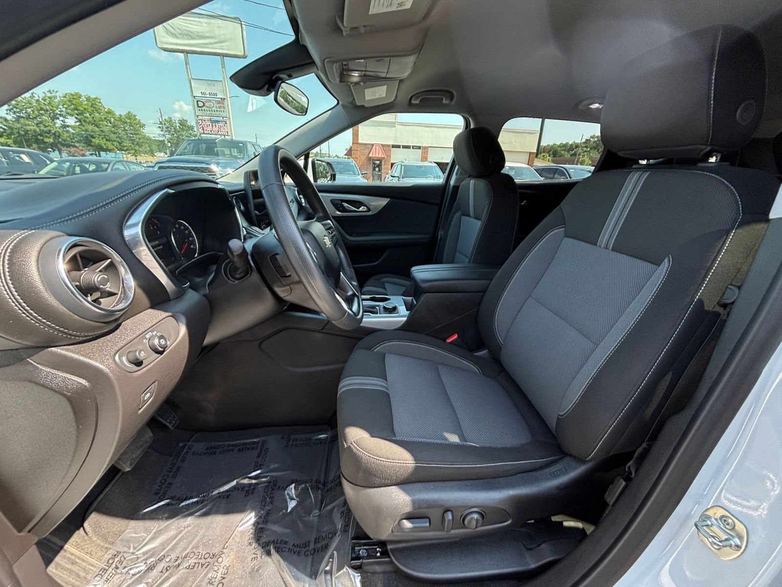 Used 2026 Chevrolet Blazer LT FWD image 27