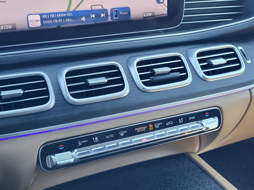 Used 2024 Mercedes-Benz GLE 350 4MATIC image 17