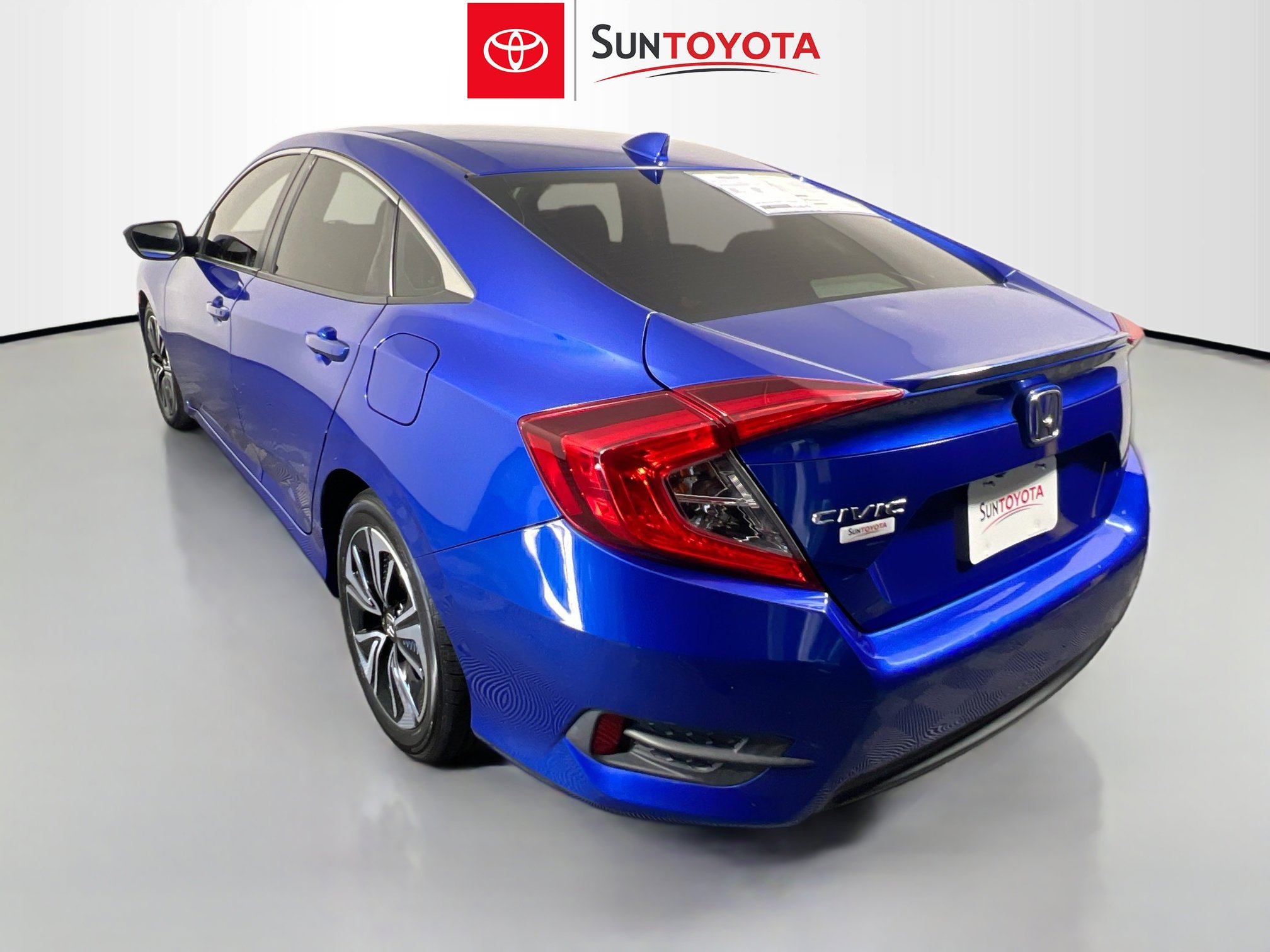 Used 2018 Honda Civic EX-T image 6