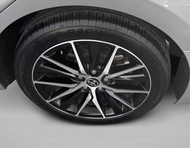 Used 2024 Toyota Camry SE FWD image 9