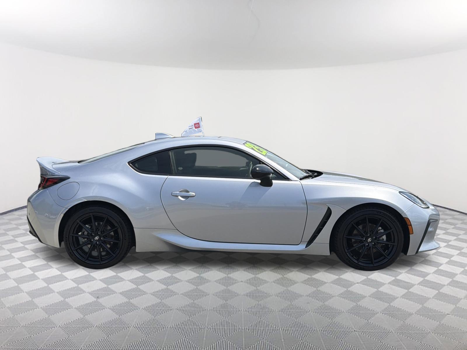 Used 2023 Toyota GR86 Premium w/ ALL Weather Mat Package (TMS) RWD image 18