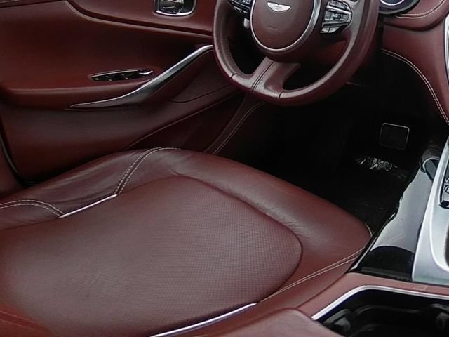Used 2021 Aston Martin DBX AWD/4WD image 22