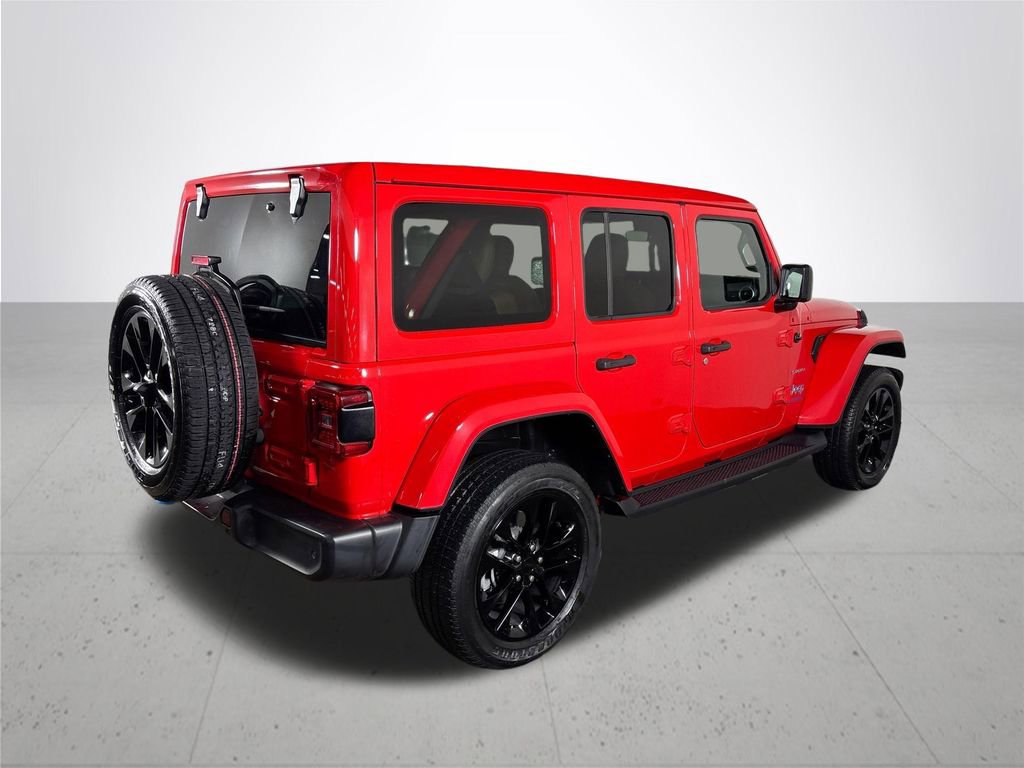 Used 2022 Jeep Wrangler Unlimited Sahara w/ Cold Weather Group image 6