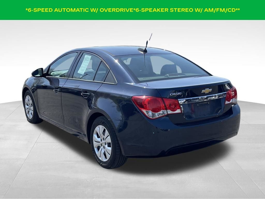 Used 2015 Chevrolet Cruze LS FWD image 3