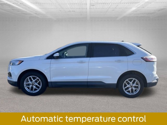 Certified 2024 Ford Edge SEL w/ Convenience Package AWD/4WD image 5