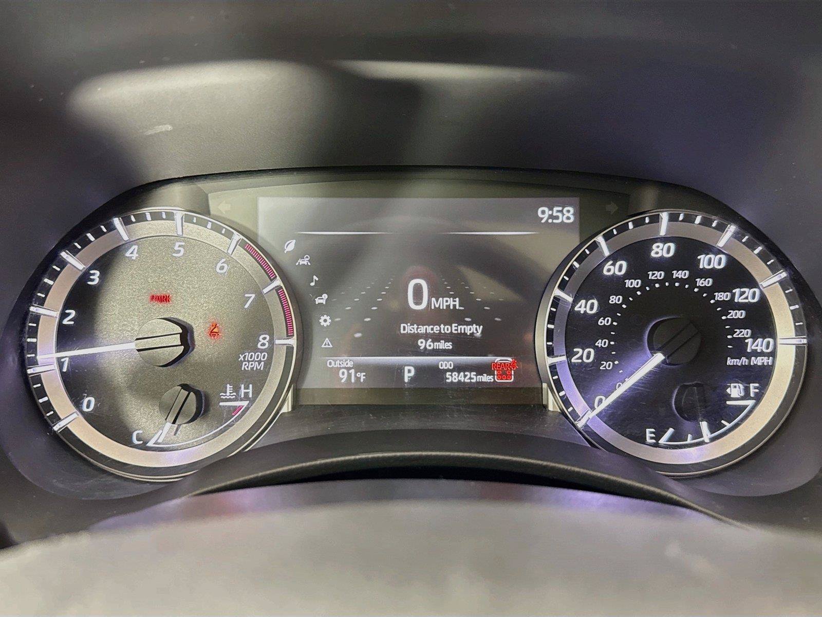 Used 2024 Toyota Highlander XLE AWD/4WD image 21
