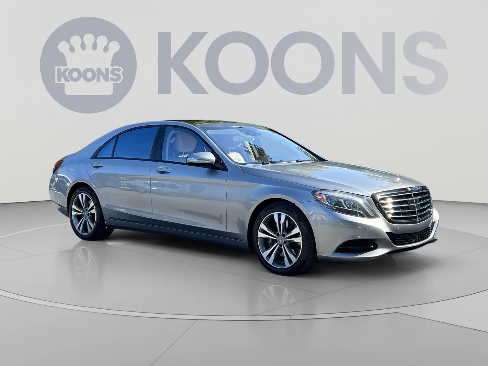 Used 2014 Mercedes-Benz S 550 Sedan image 2