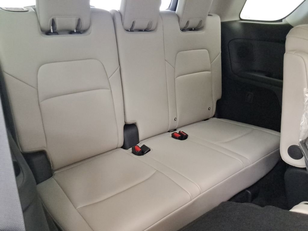 New 2025 Nissan Pathfinder SL image 22
