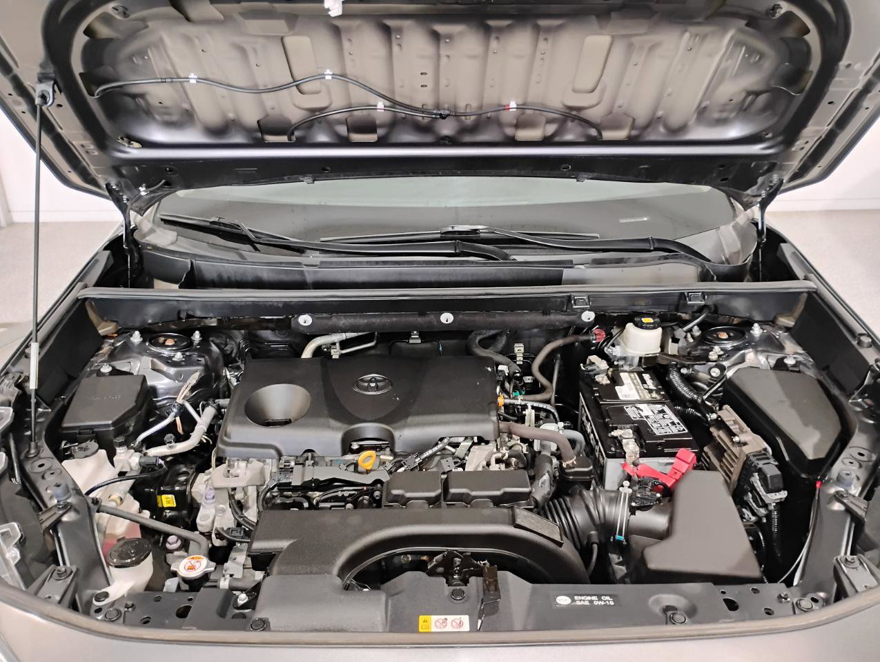 Used 2021 Toyota RAV4 XLE FWD image 74