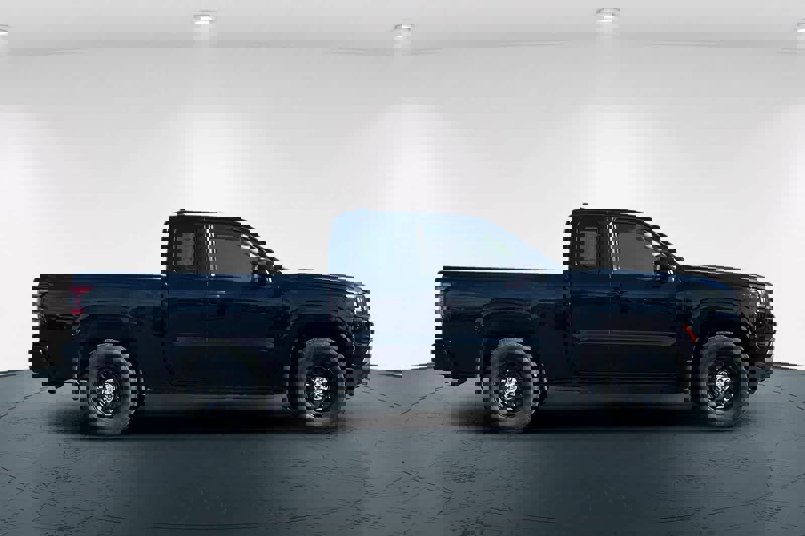 Used 2022 Nissan Frontier S w/ Technology Package image 6