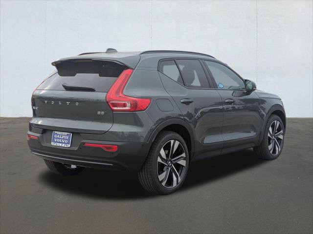 New 2026 Volvo XC40 B5 Ultra w/ Climate Package AWD/4WD image 2