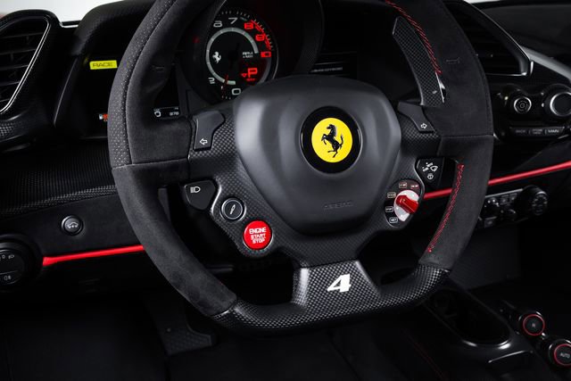 Used 2019 Ferrari 488 Pista Coupe RWD image 36