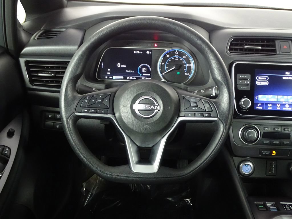 Used 2023 Nissan Leaf S image 22