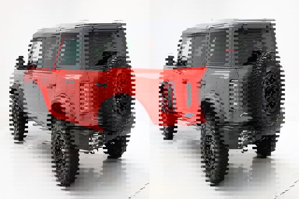 Used 2023 Ford Bronco Wildtrak image 6