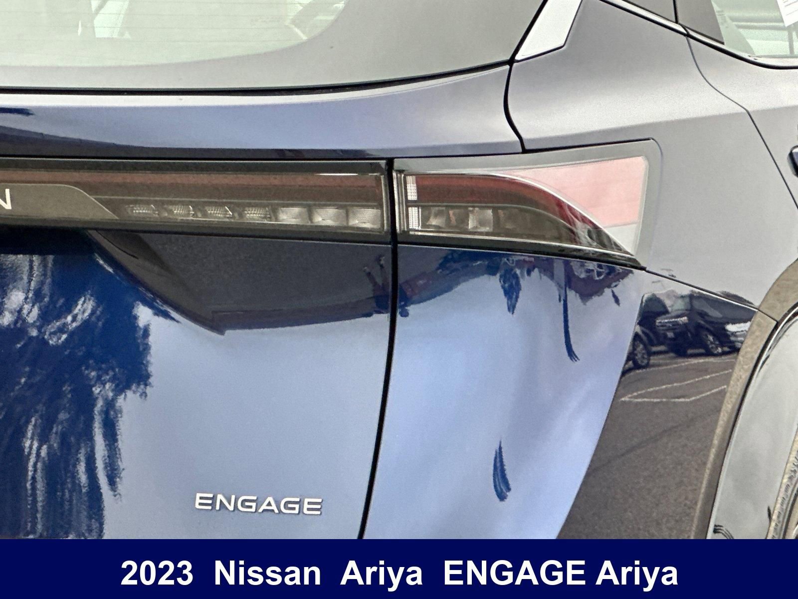 Used 2023 Nissan Ariya FWD image 35