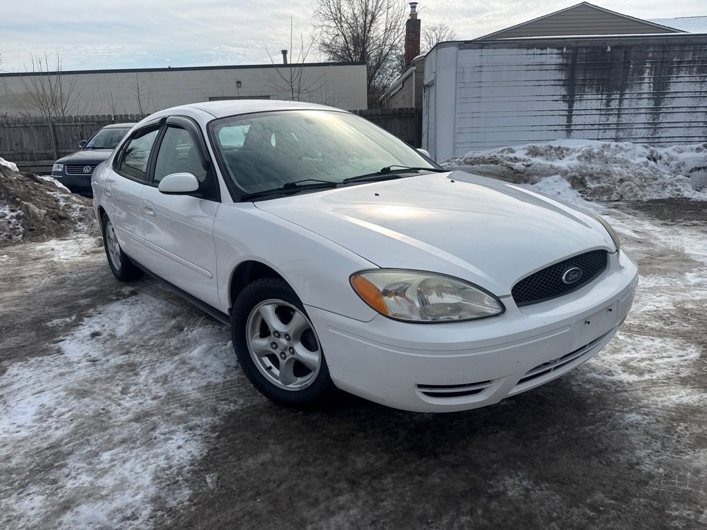 Used 2006 Ford Taurus SEL image 1