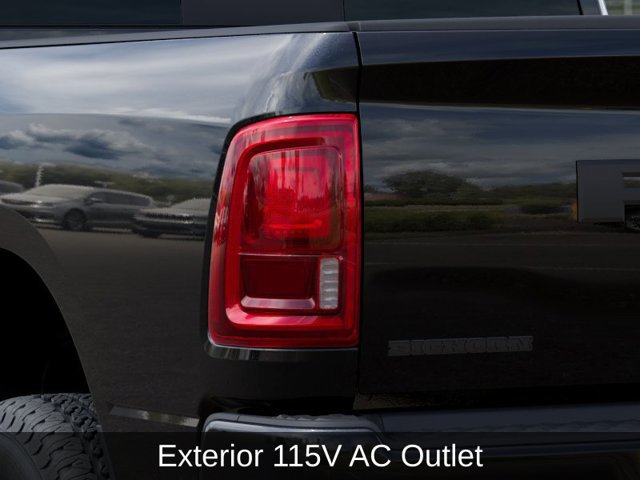New 2026 RAM 3500 Big Horn AWD/4WD image 12