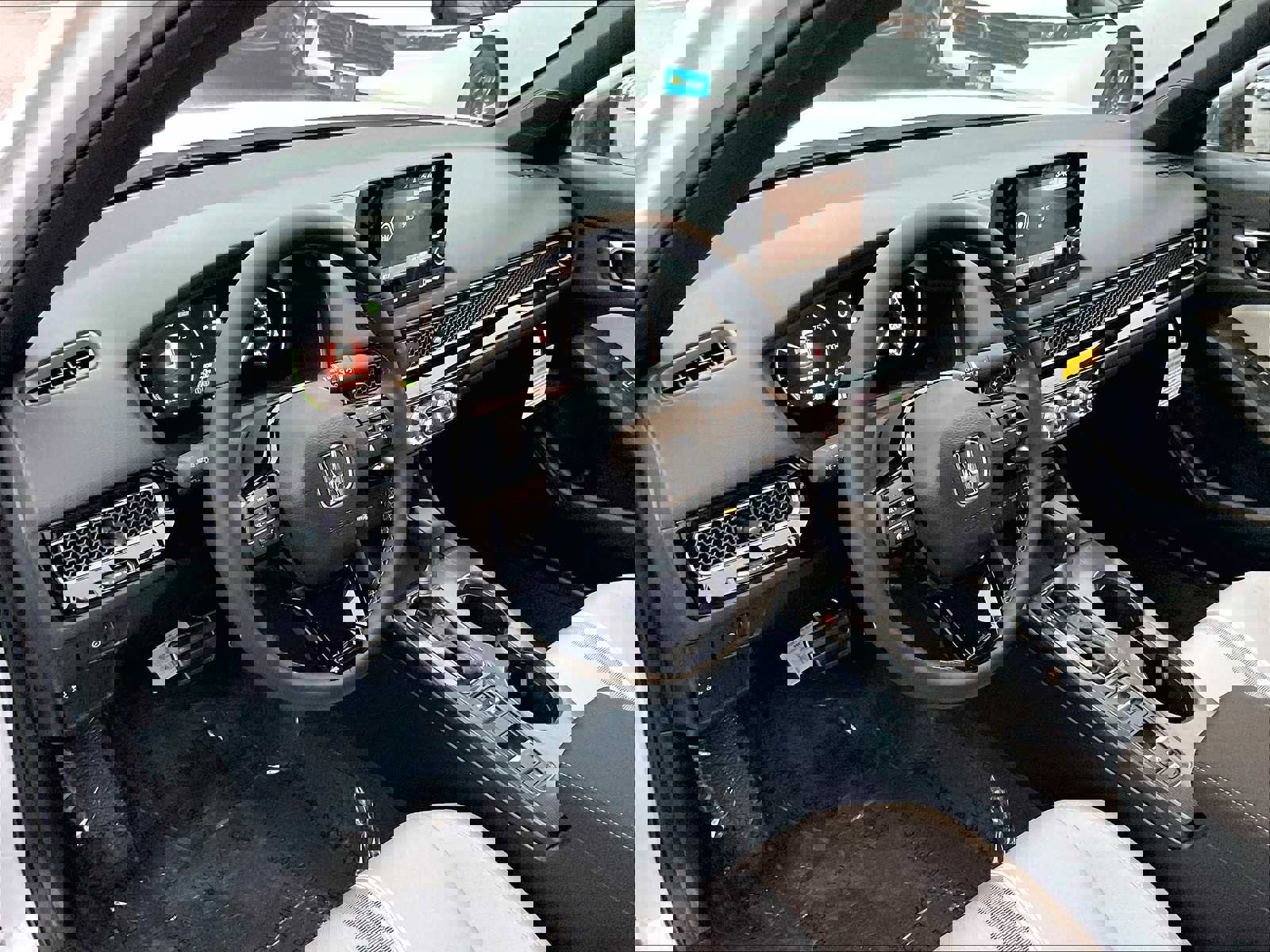 New 2025 Honda Civic FWD Hybrid Sedan image 9